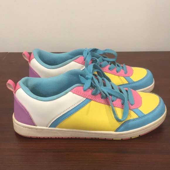 Rue21 Shoes - Rue21 Pastel Sneakers Sz M (7/8)